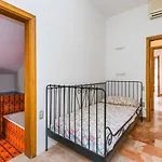 Appartement Dalia By Interhome